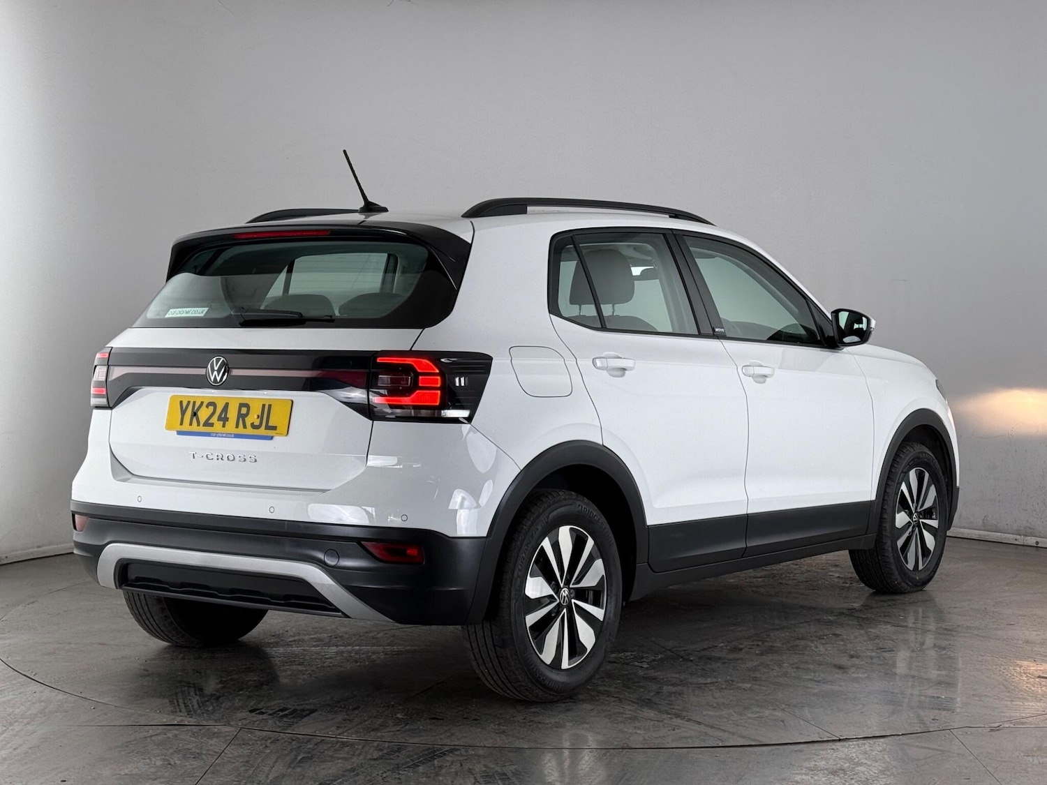 Used Volkswagen T-Cross 2024 for sale - 77456599: Photo 6