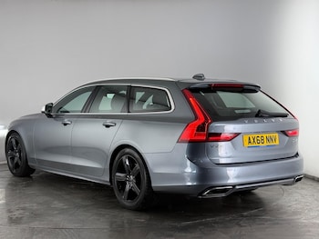 Used Volvo V90 2018 for sale - 77280077: Photo