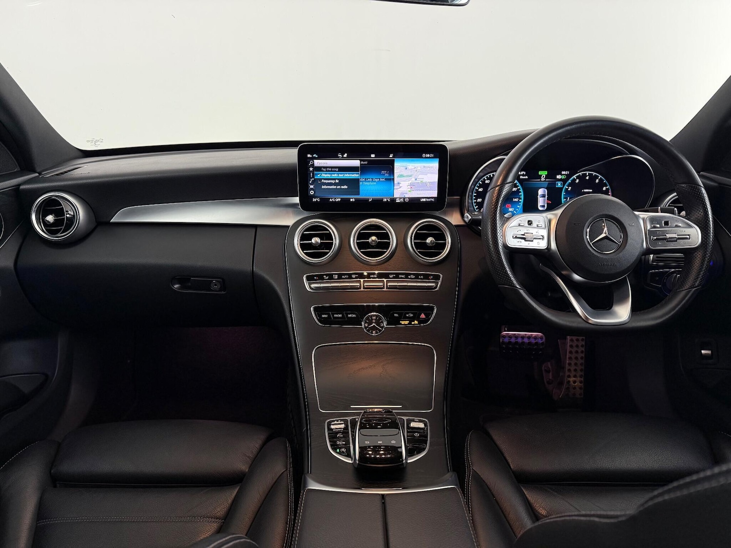 Used Mercedes-Benz C Class 2020 for sale - 77243537: Photo 19