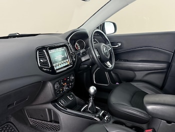 Used Jeep Compass 2019 for sale - 79256413: Photo
