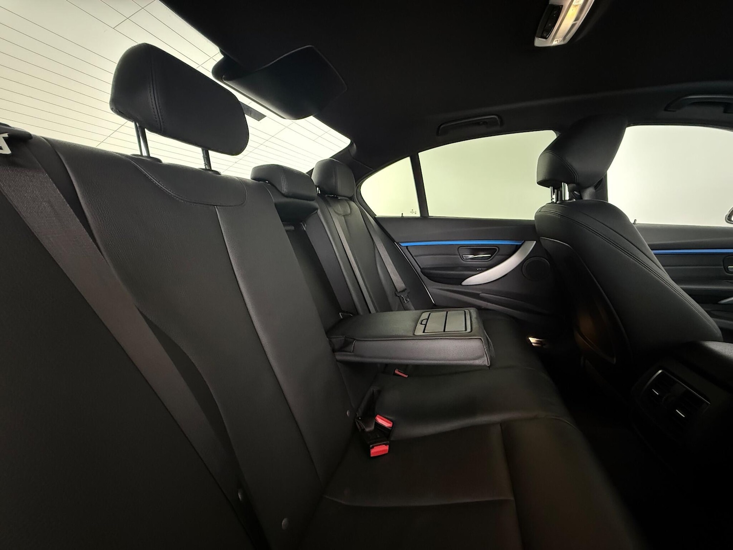 Used BMW 3 Series 2017 for sale - 76467117: Photo 18