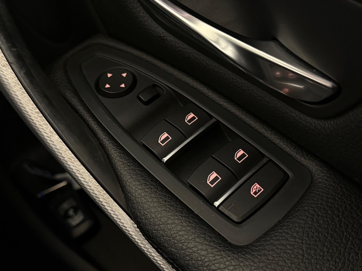 Used BMW 3 Series 2017 for sale - 76467117: Photo 21