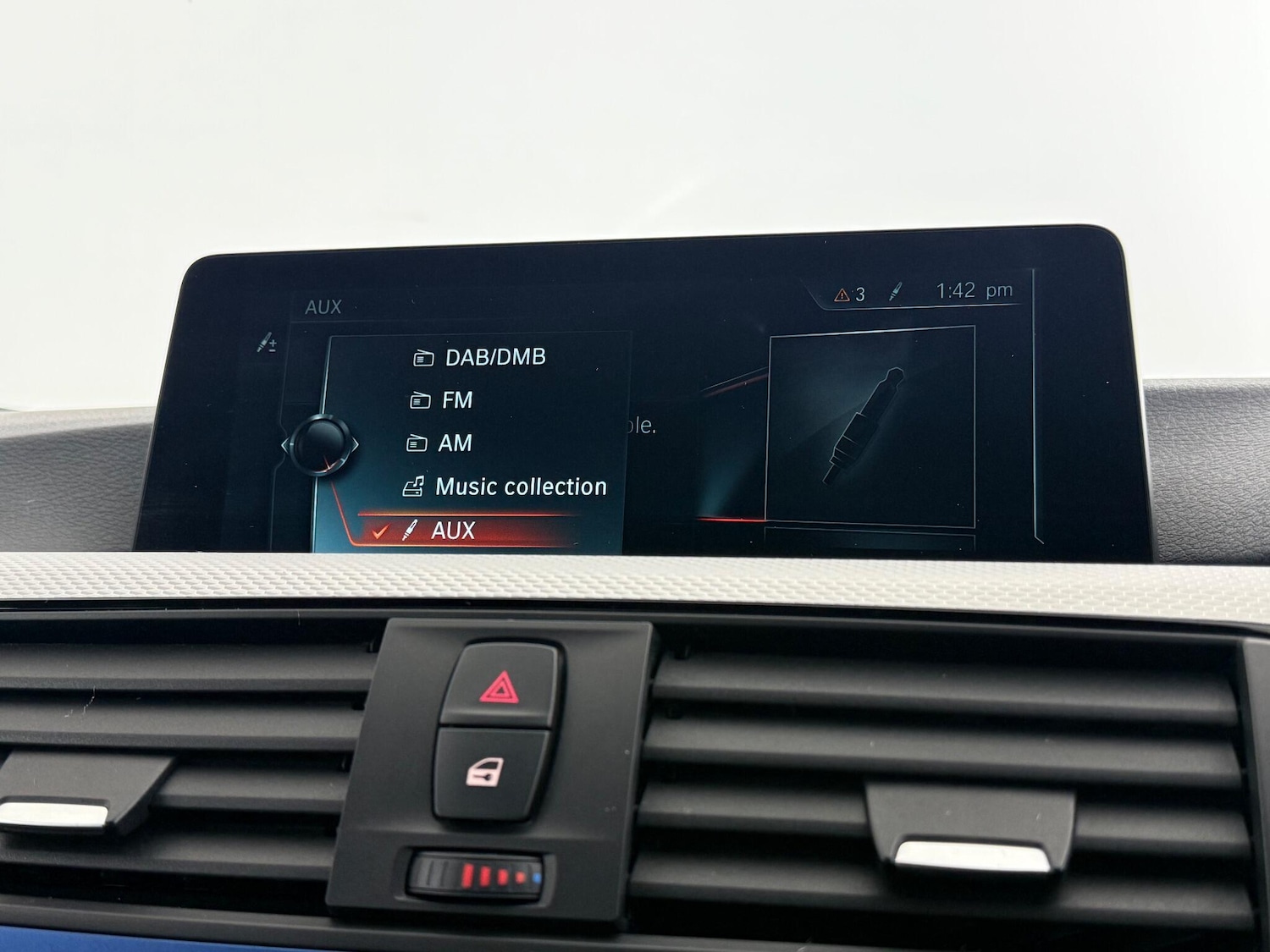 Used BMW 3 Series 2017 for sale - 76467117: Photo 29