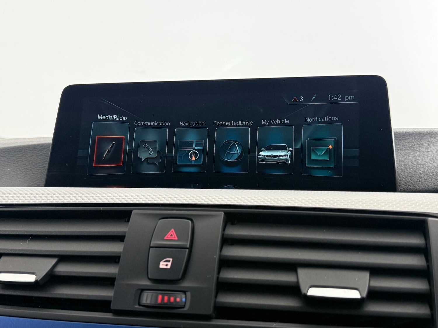 Used BMW 3 Series 2017 for sale - 76467117: Photo 31