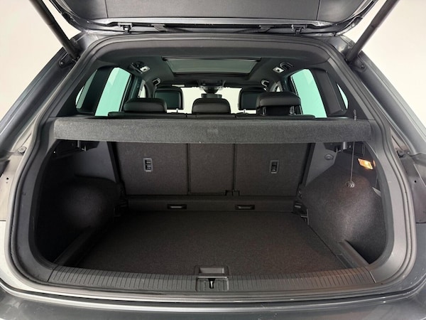 Used Volkswagen Tiguan 2018 for sale - 76148089: Photo 12