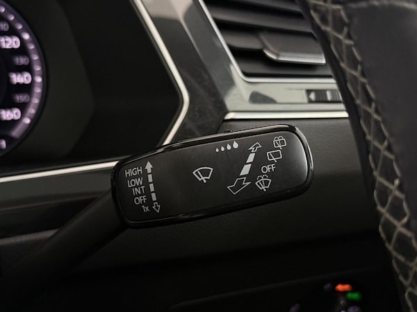 Used Volkswagen Tiguan 2018 for sale - 76148089: Photo 29