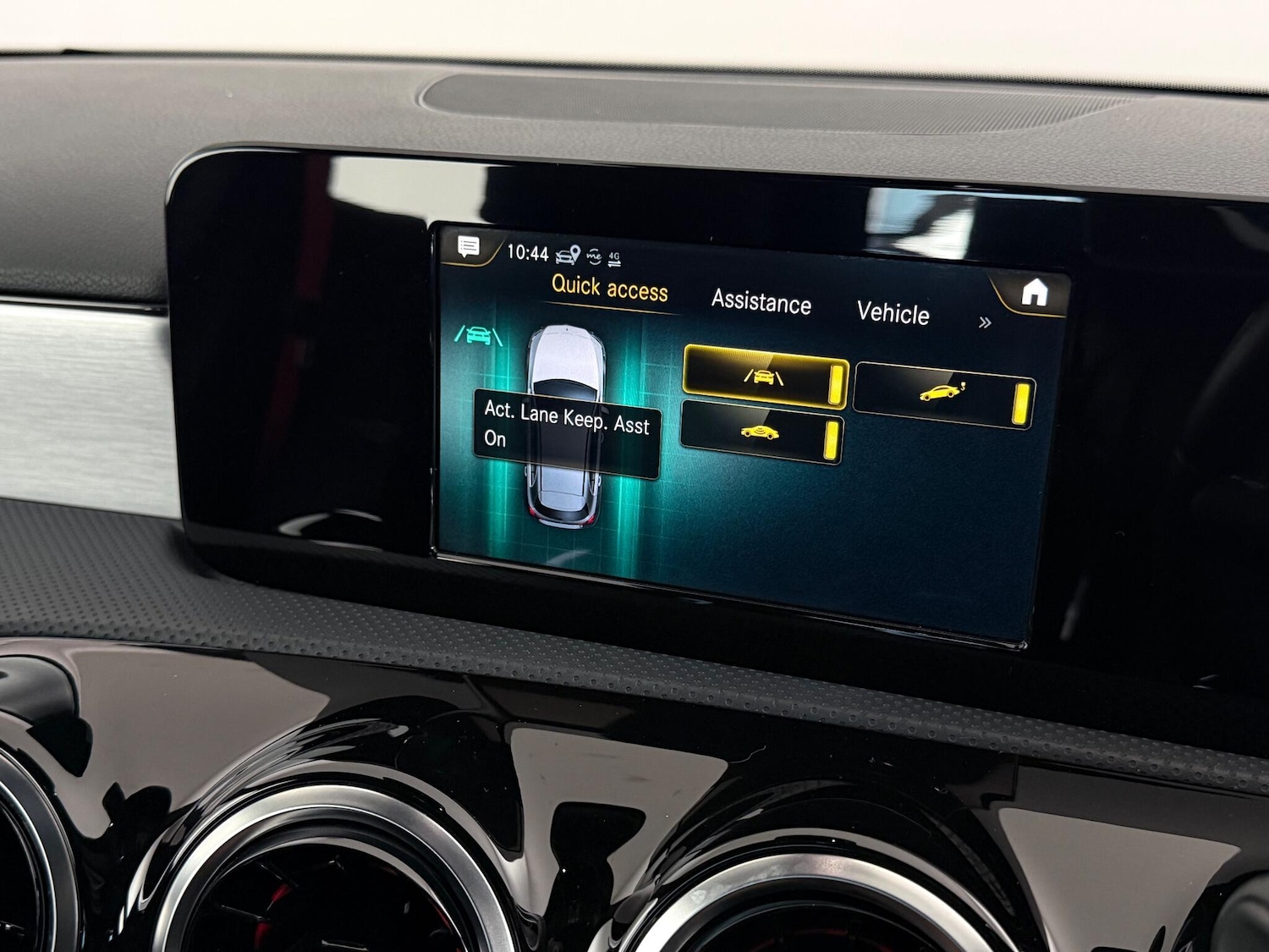 Used Mercedes-Benz A-Class 2019 for sale - 77246940: Photo 27