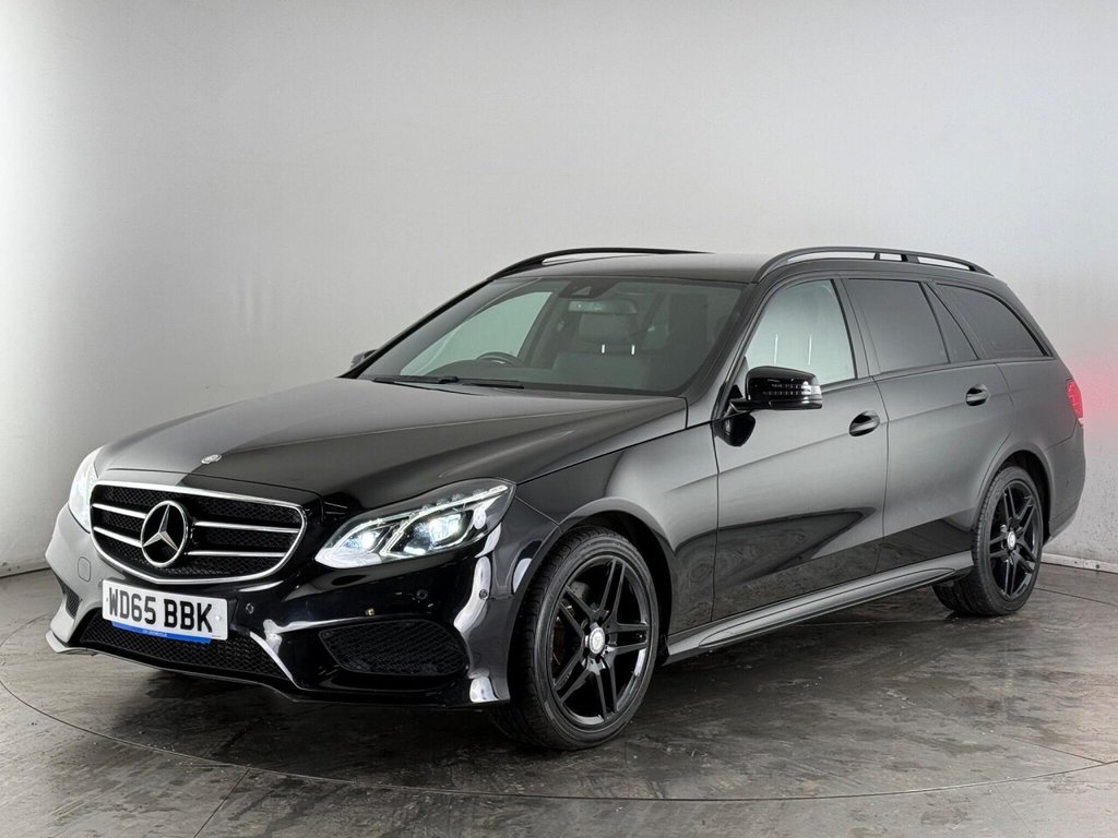 Used Mercedes-Benz E Class 2015 for sale - 76297157: Photo 3
