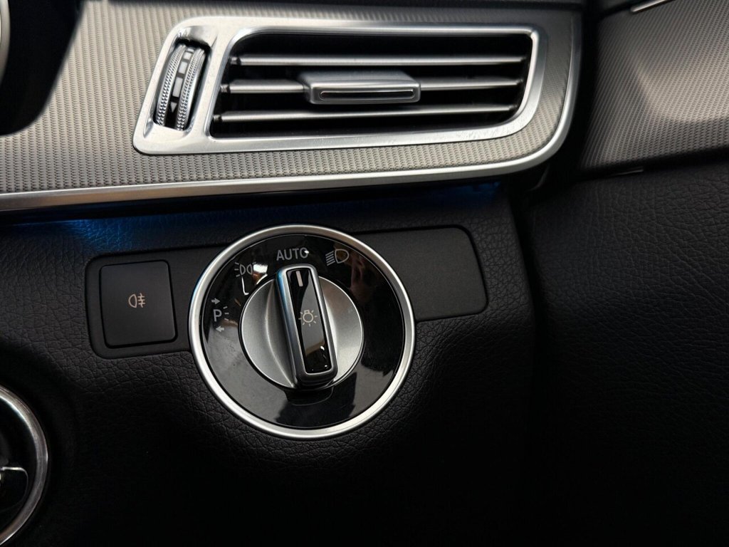 Used Mercedes-Benz E Class 2015 for sale - 76297157: Photo 32