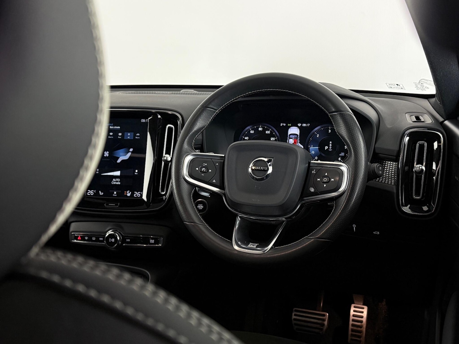 Used Volvo XC40 2018 for sale - 77182787: Photo 15