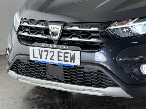 Used Dacia Sandero Stepway 2022 for sale - 75299127: Photo 42