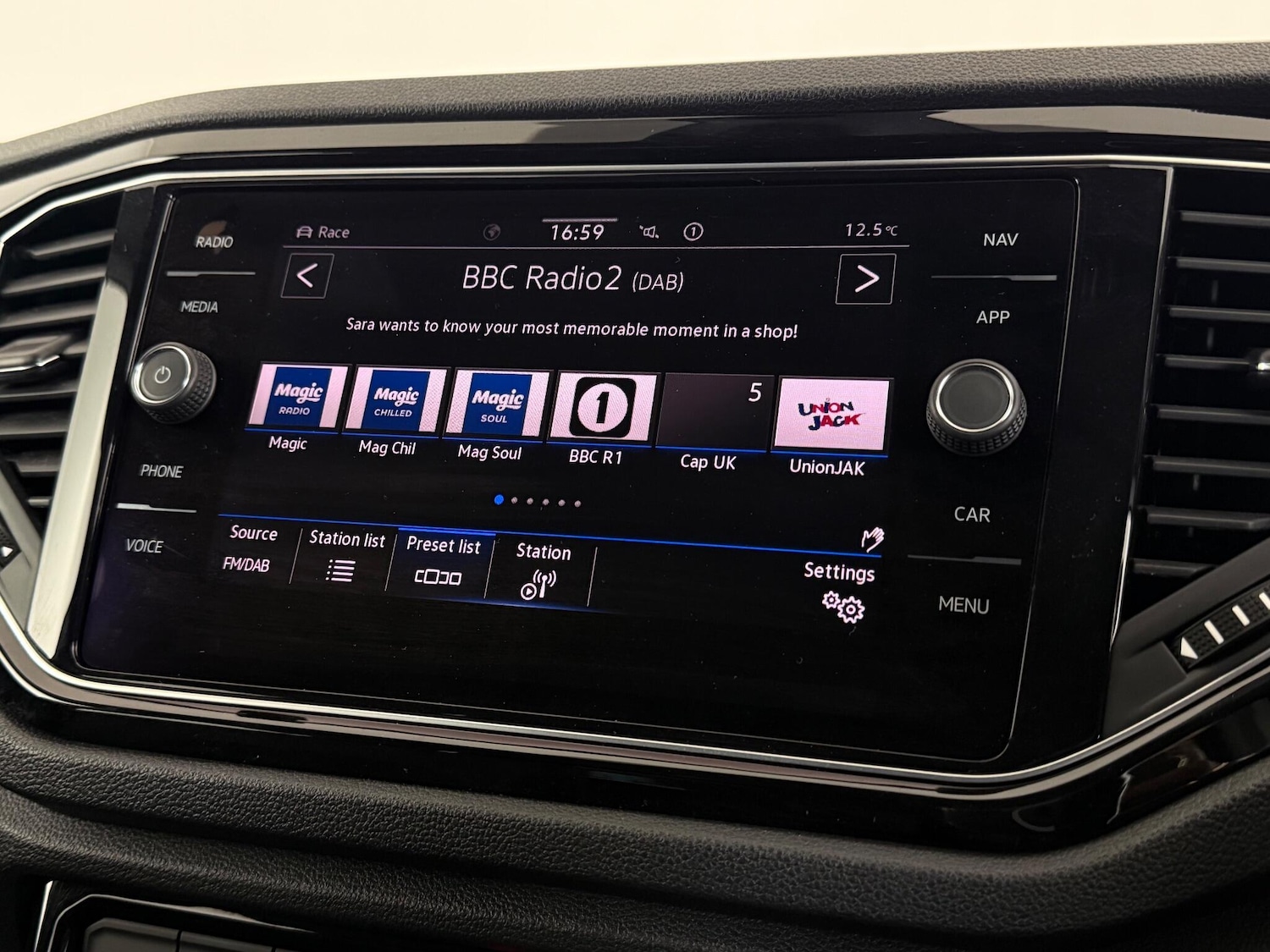 Used Volkswagen T-Roc 2020 for sale - 77216658: Photo 26