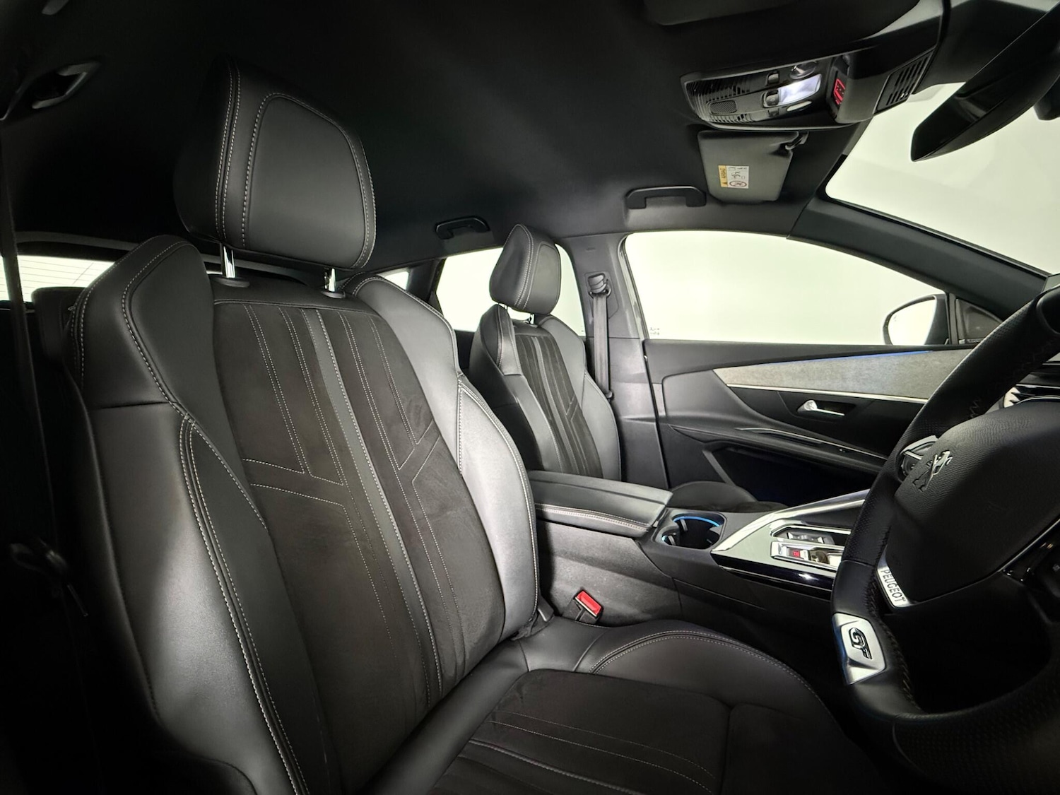 Used Peugeot 3008 2020 for sale - 78073345: Photo 12