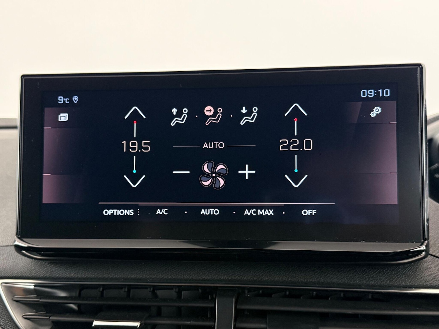 Used Peugeot 3008 2021 for sale - 77217175: Photo 24