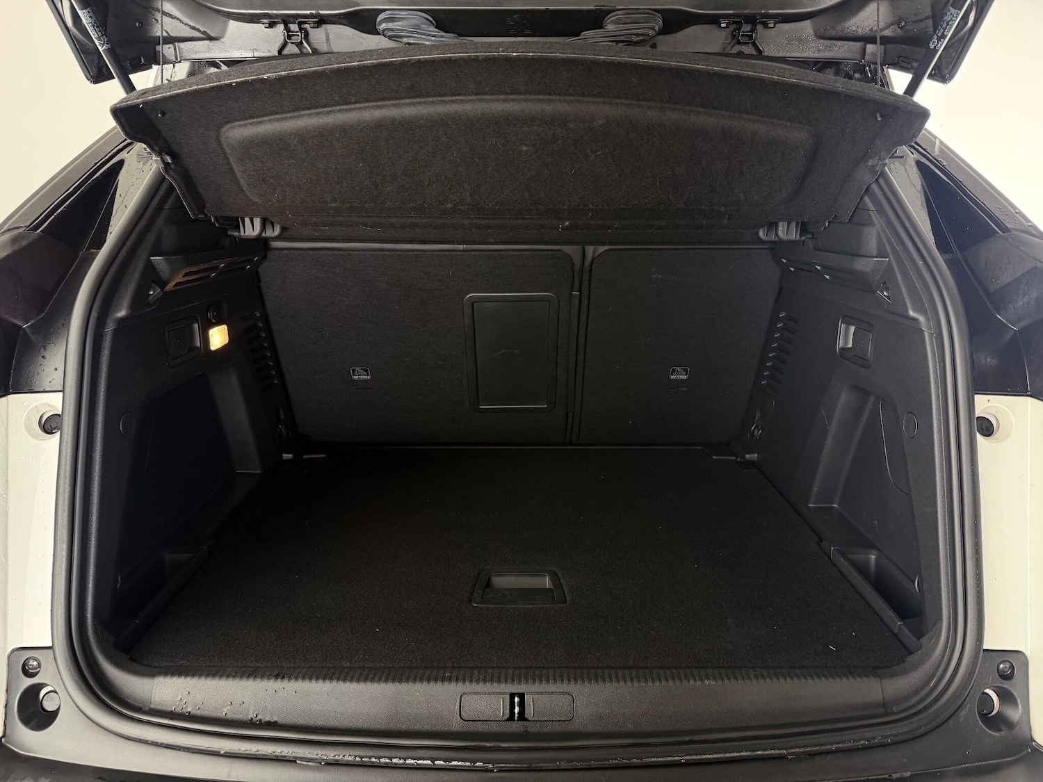 Used Peugeot 3008 2021 for sale - 77217175: Photo 9