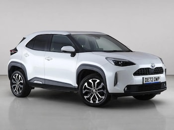 Used Toyota Yaris Cross 2022 for sale - 79401634: Photo