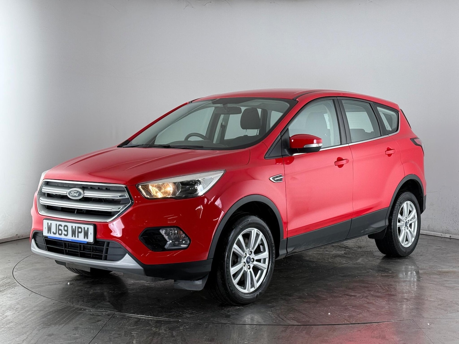 Used Ford Kuga 2019 for sale - 77260320: Photo 3