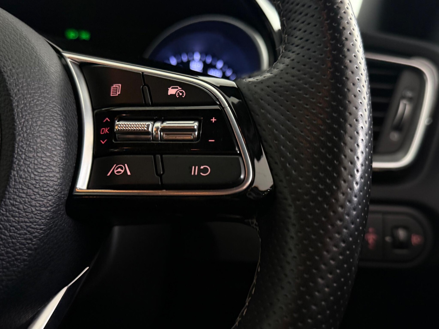 Used Kia Ceed 2022 for sale - 77221608: Photo 19