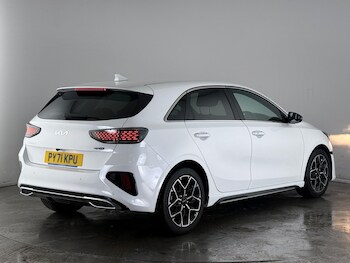 Used Kia Ceed 2022 for sale - 77221608: Photo