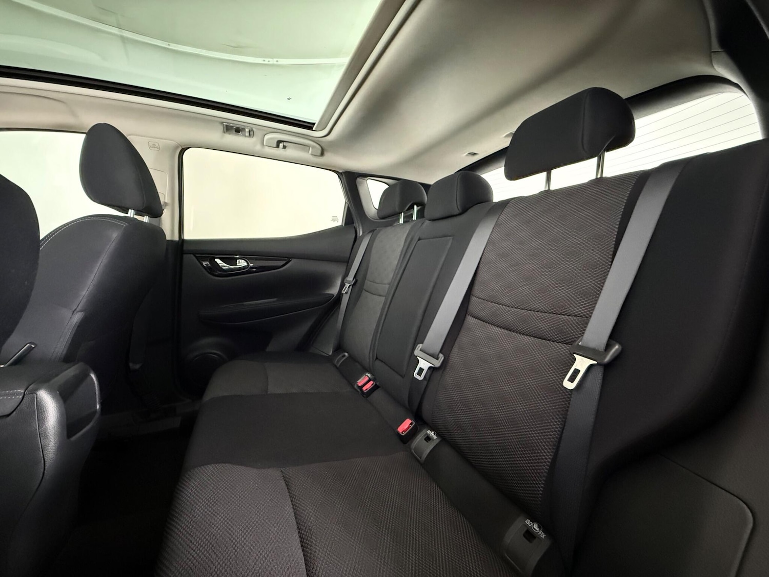 Used Nissan Qashqai 2017 for sale - 77441494: Photo 13