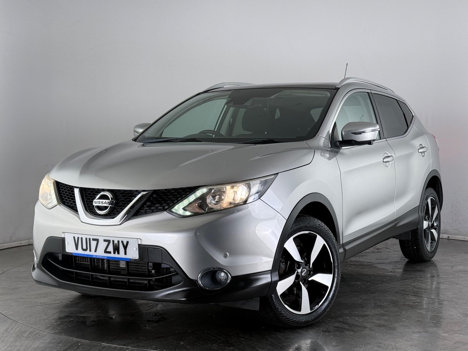 Used Nissan Qashqai 2017 for sale - 77441494: Photo 30
