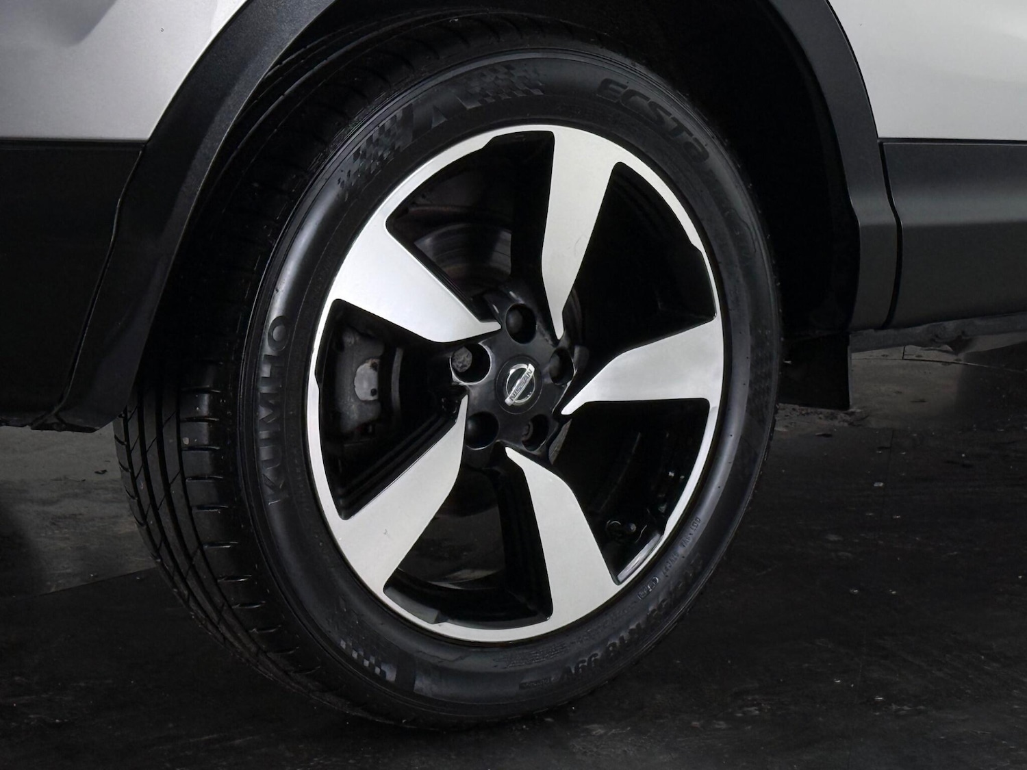 Used Nissan Qashqai 2017 for sale - 77441494: Photo 9