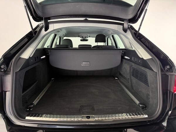 Used Audi A6 Avant 2022 for sale - 76105885: Photo 11