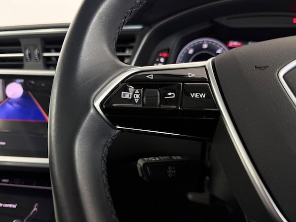 Used Audi A6 Avant 2022 for sale - 76105885: Photo 27