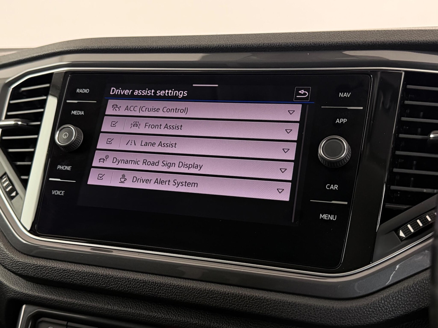 Used Volkswagen T-Roc 2021 for sale - 77246108: Photo 31