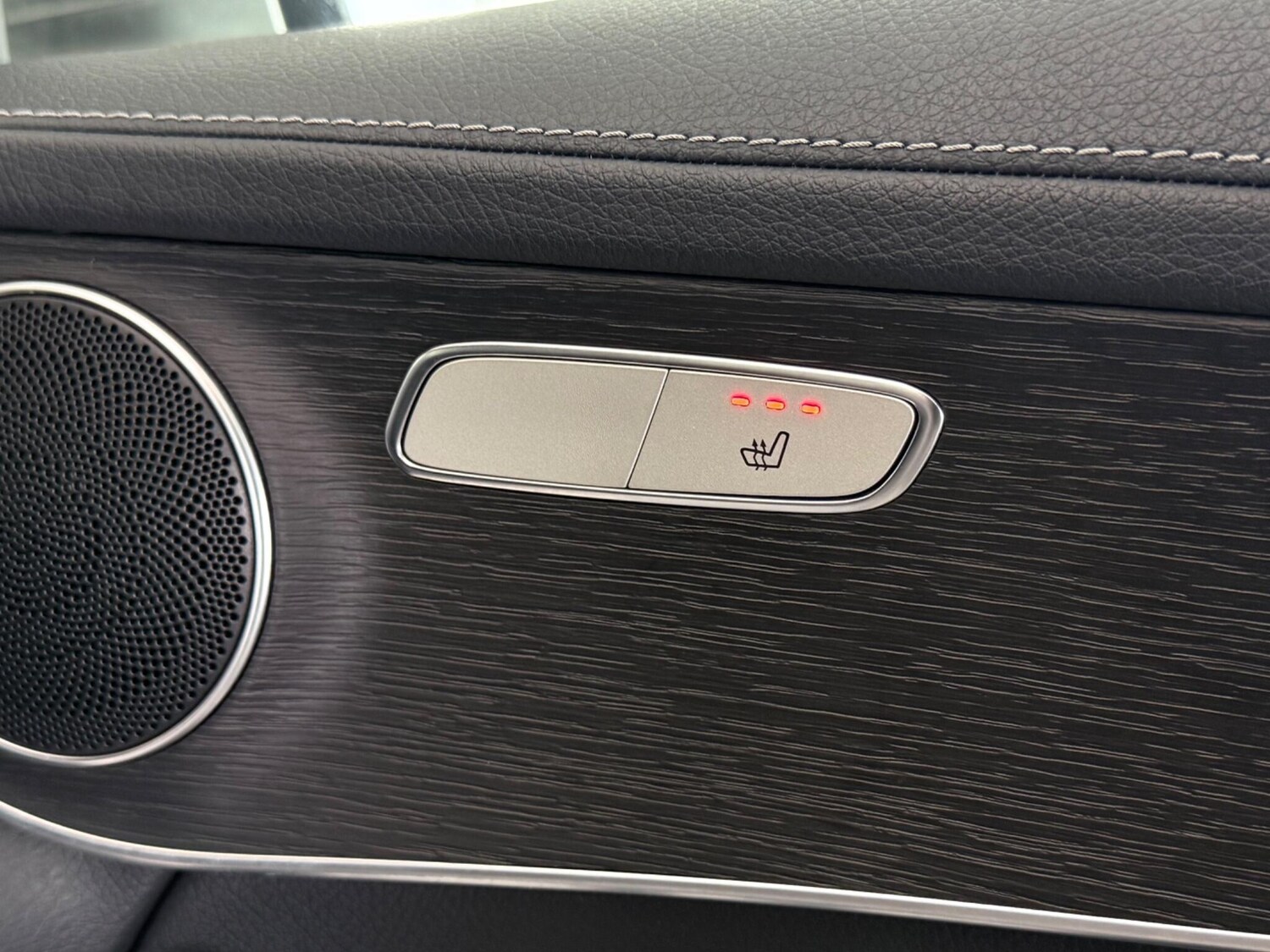 Used Mercedes-Benz GLC 2021 for sale - 77769868: Photo 15