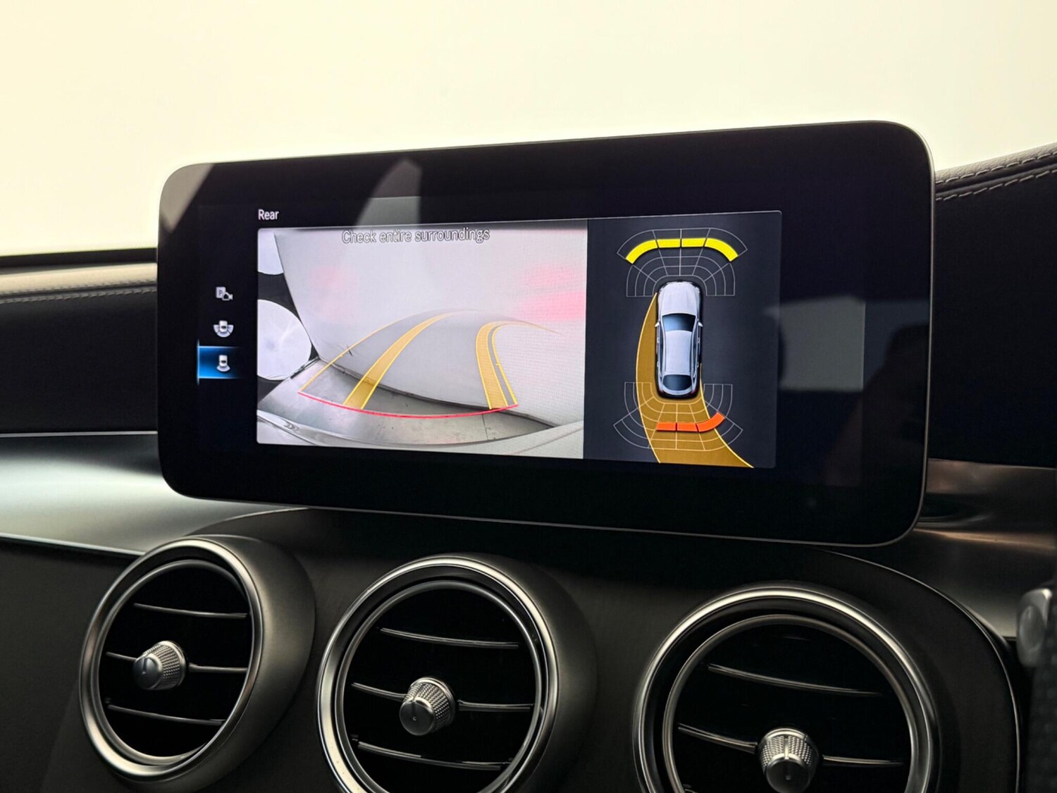 Used Mercedes-Benz GLC 2021 for sale - 77769868: Photo 31