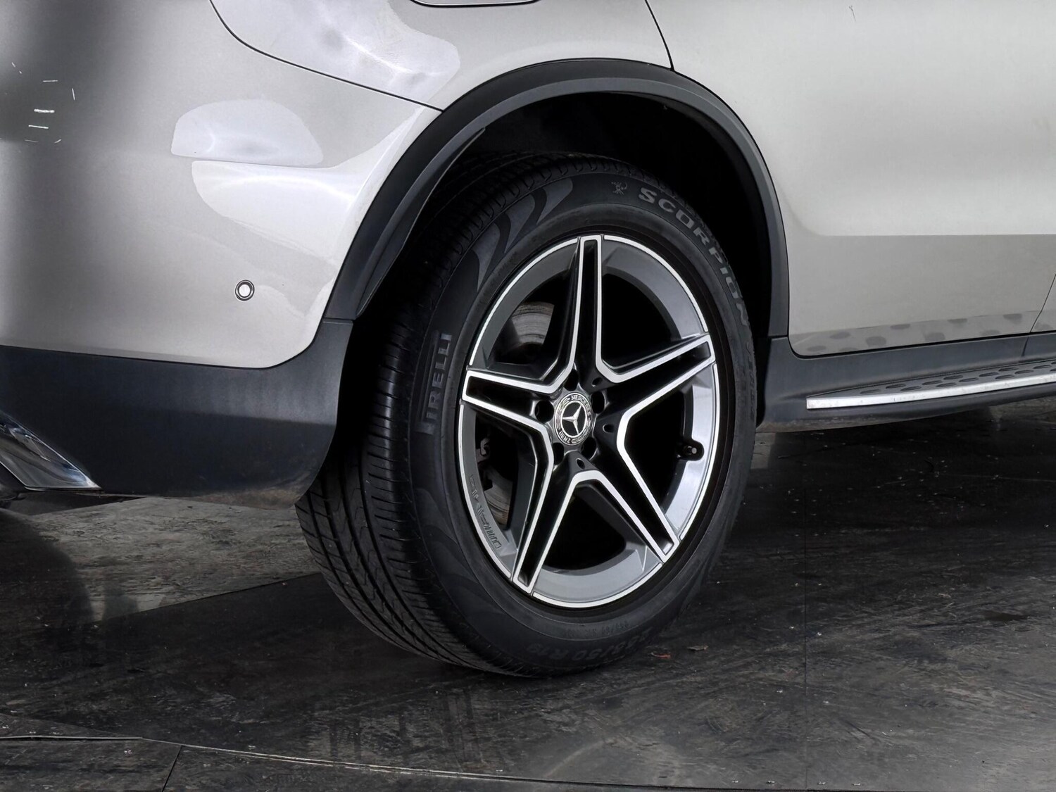 Used Mercedes-Benz GLC 2021 for sale - 77769868: Photo 9