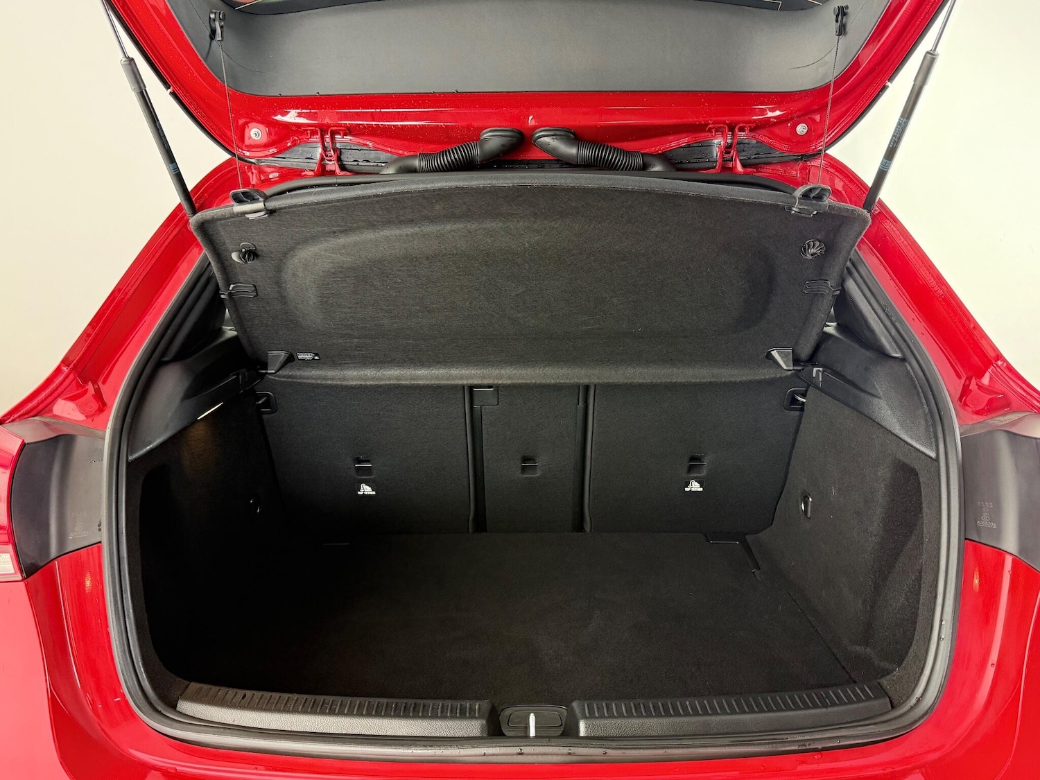 Used Mercedes-Benz A-Class 2019 for sale - 77221632: Photo 9