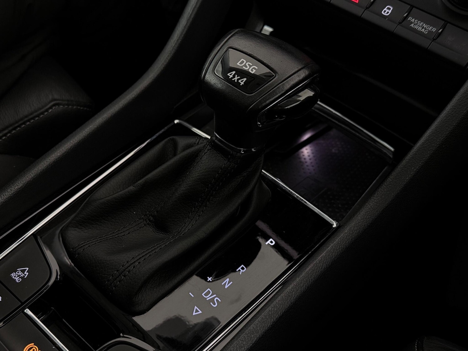 Used Skoda Karoq 2018 for sale - 77259846: Photo 34