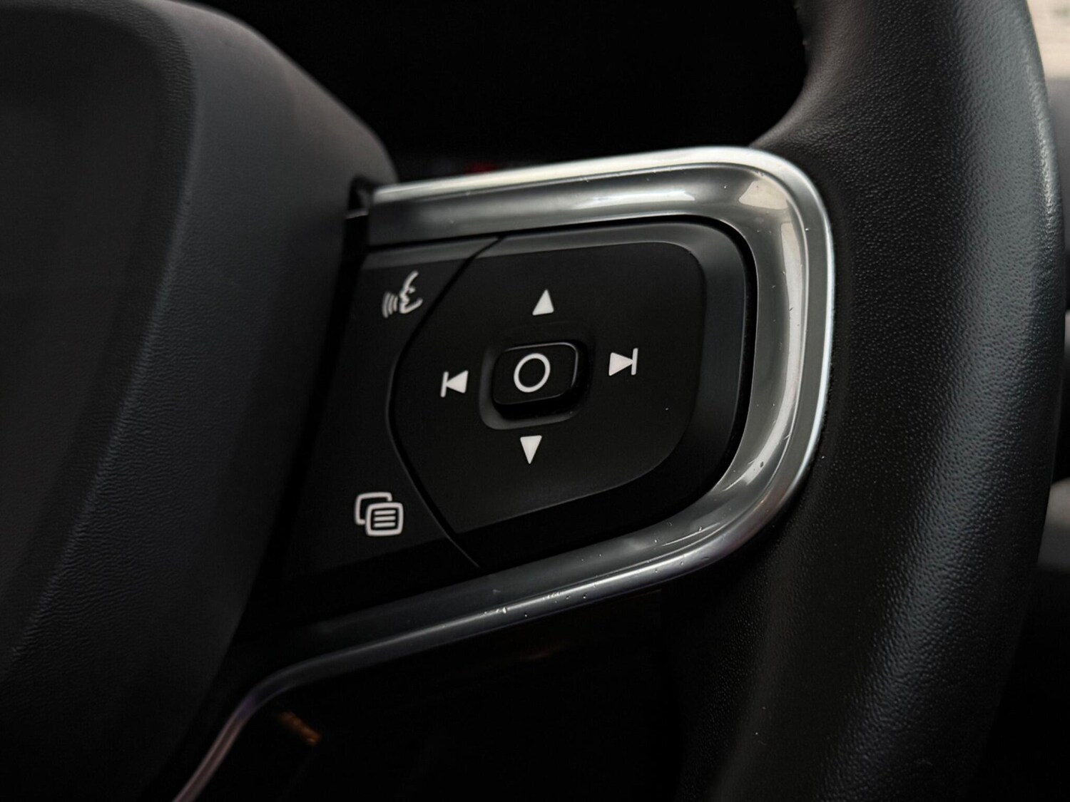 Used Volvo XC40 2020 for sale - 78101566: Photo 18