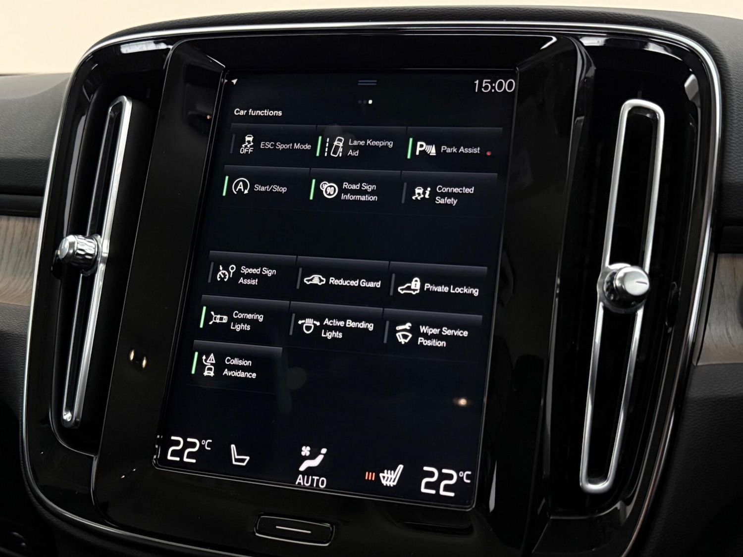 Used Volvo XC40 2020 for sale - 78101566: Photo 29