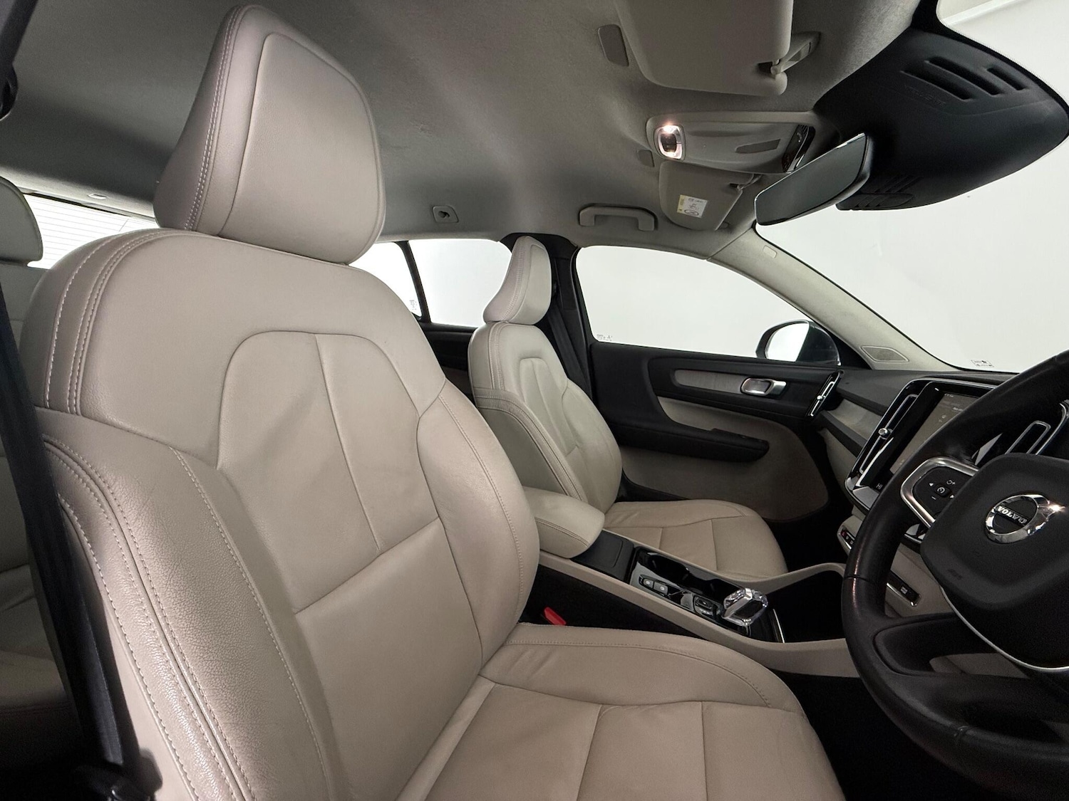 Used Volvo XC40 2020 for sale - 77221921: Photo 8