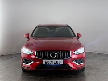 Used Volvo V60 2021 for sale - 76345513: Photo