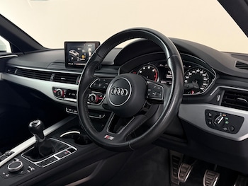 Used Audi A4 2017 for sale - 79566015: Photo