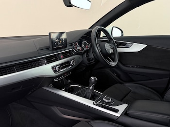 Used Audi A4 2017 for sale - 79566015: Photo