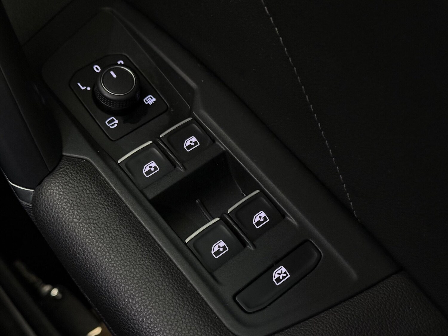 Used Volkswagen Tiguan 2018 for sale - 77243067: Photo 19