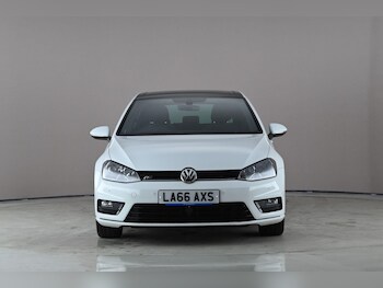 Used Volkswagen Golf 2017 for sale - 77909885: Photo