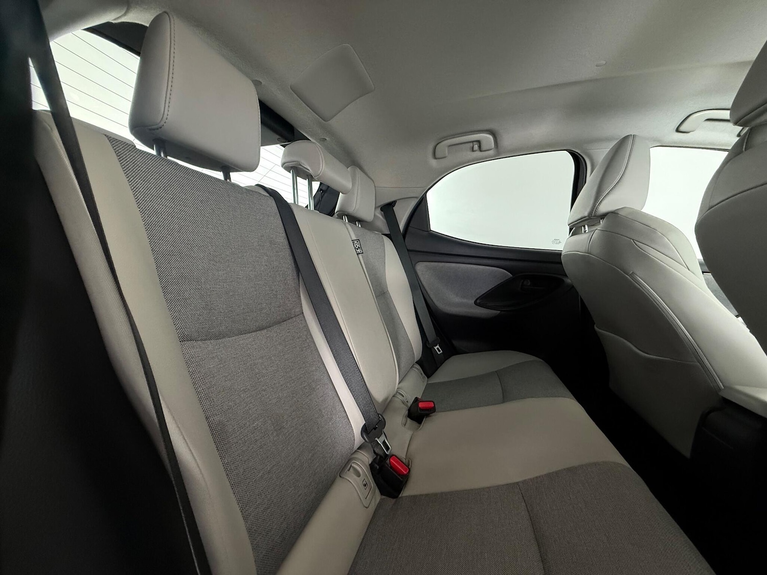 Used Toyota Yaris 2021 for sale - 77246287: Photo 13