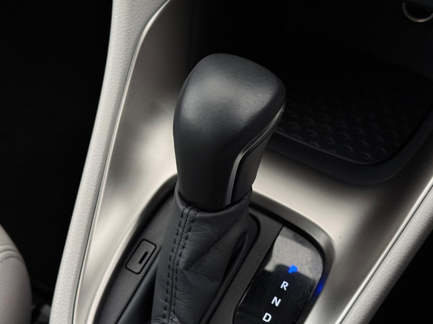 Used Toyota Yaris 2021 for sale - 77246287: Photo 32