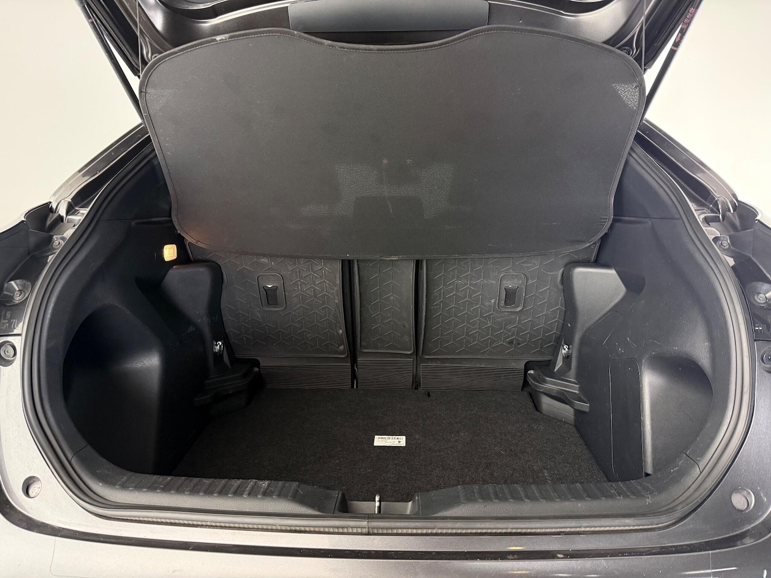 Used Toyota Yaris Cross 2022 for sale - 76466811: Photo 11