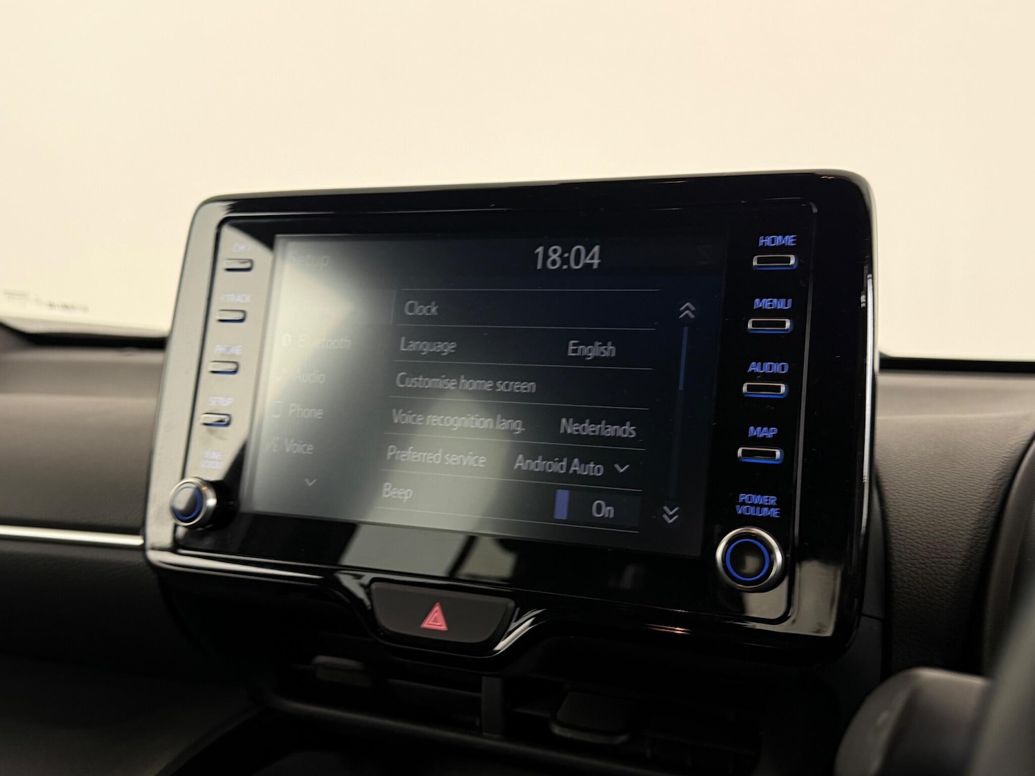 Used Toyota Yaris Cross 2022 for sale - 76466811: Photo 32