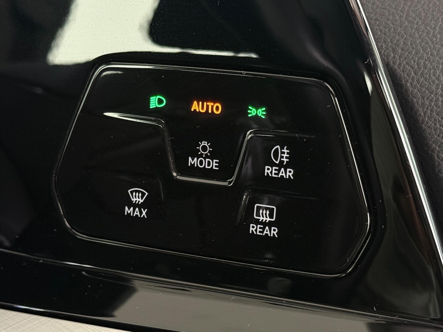 Used Volkswagen Golf 2021 for sale - 76467180: Photo 27