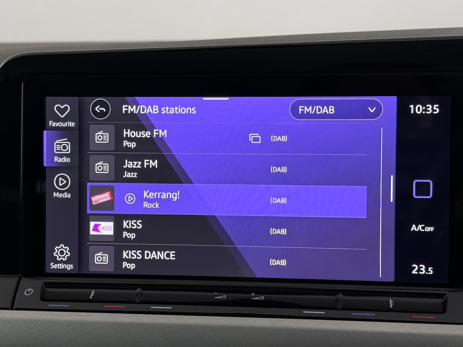 Used Volkswagen Golf 2021 for sale - 76467180: Photo 32