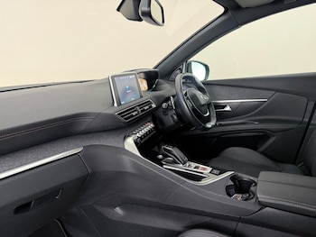 Used Peugeot 5008 2019 for sale - 79497289: Photo