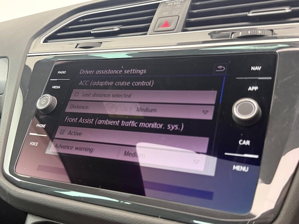 Used Volkswagen Tiguan 2020 for sale - 75281504: Photo 29